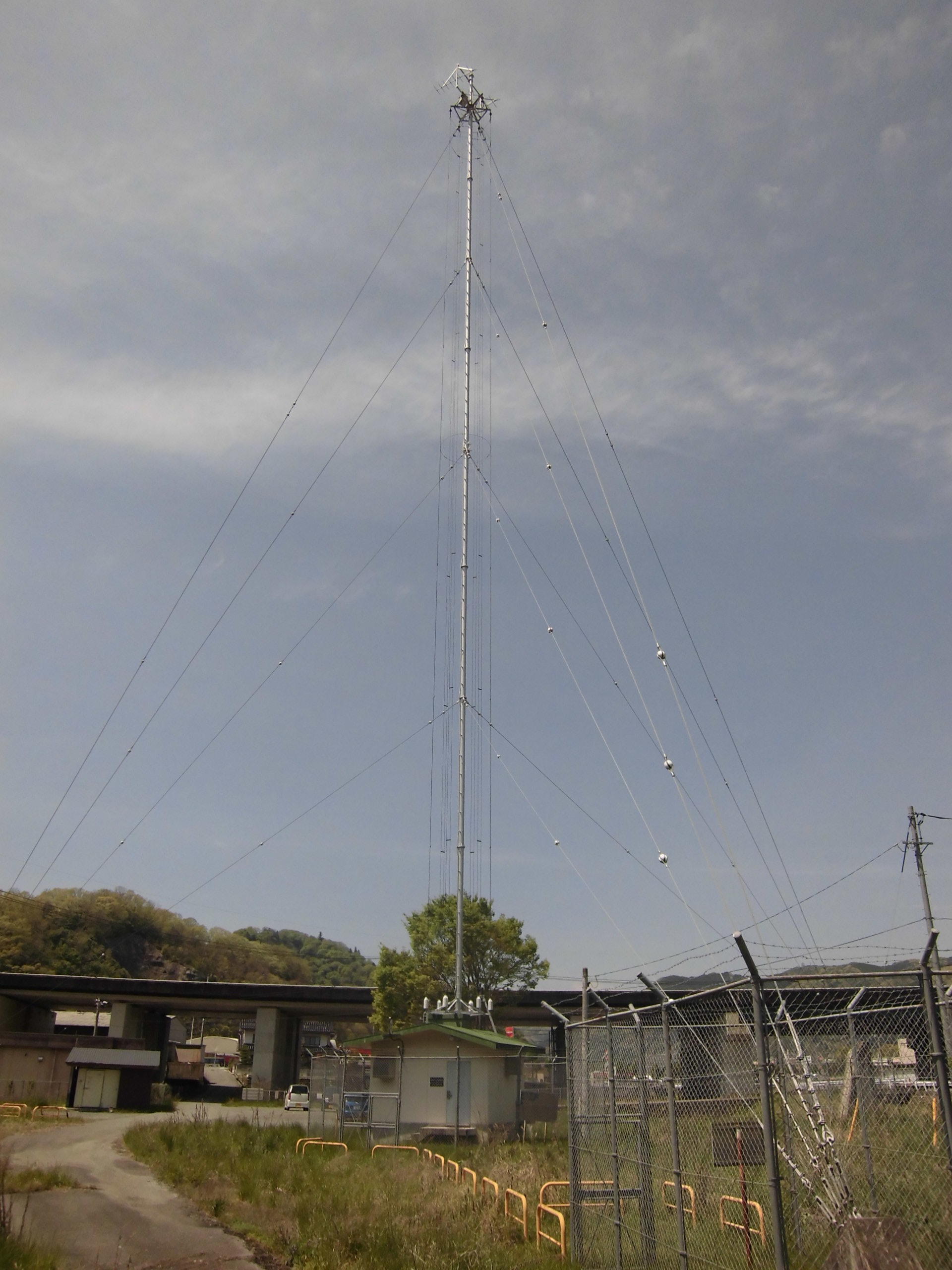 �q�b�b����