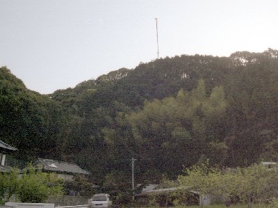 qmaF