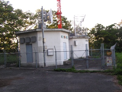 qrj}