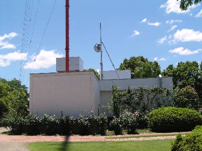 qrjR