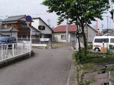 varV{