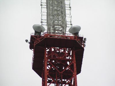 ��N���Rby���